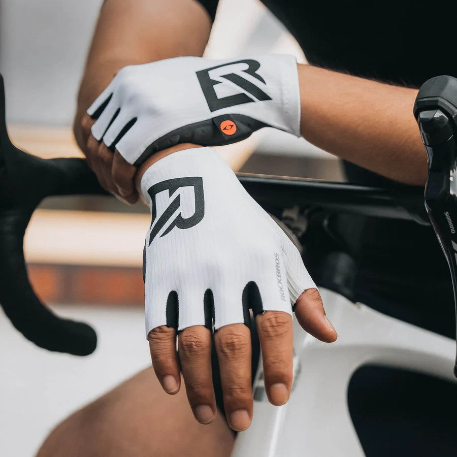 Halbfinger Fahrradhandschuhe mit Elastic Interface®